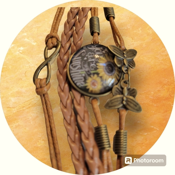 5 Strand Bracelet with charms - Picture 1 of 4